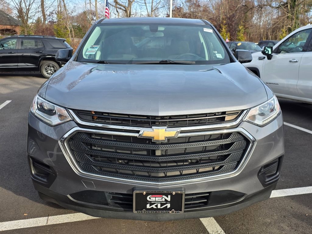 Used 2019 Chevrolet Traverse LS image 2