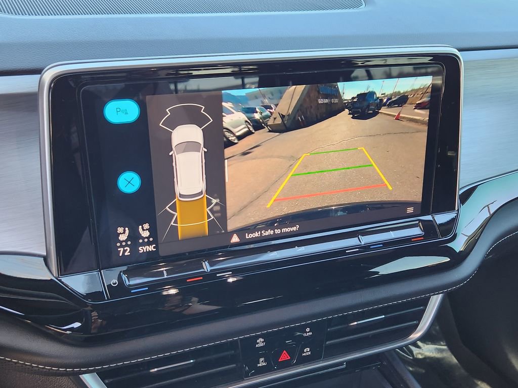 Used 2024 Volkswagen Atlas Cross Sport SE image 8