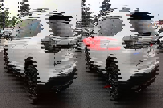 New 2025 Subaru Ascent Bronze Edition image 5