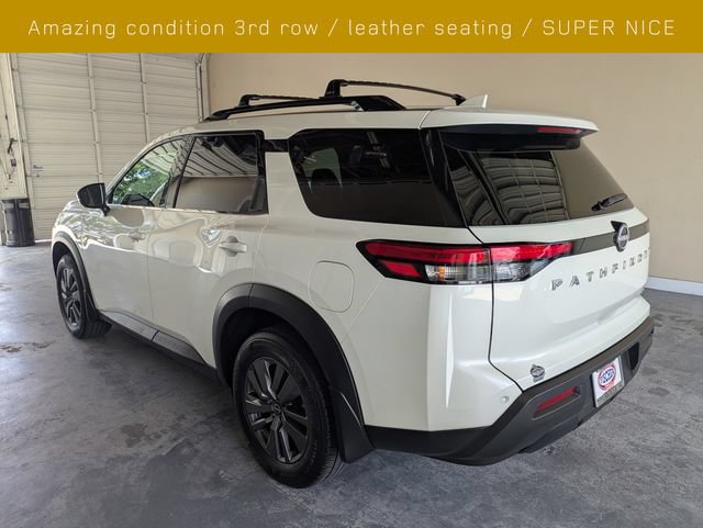 Used 2024 Nissan Pathfinder SV FWD image 6