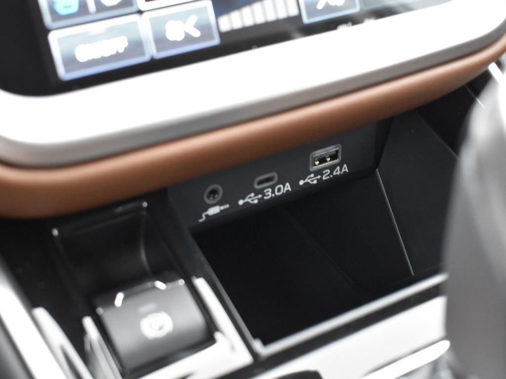 New 2025 Subaru Outback Touring XT image 21