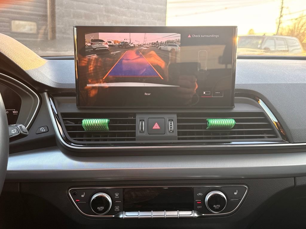 Used 2025 Audi Q5 2.0T Premium image 33