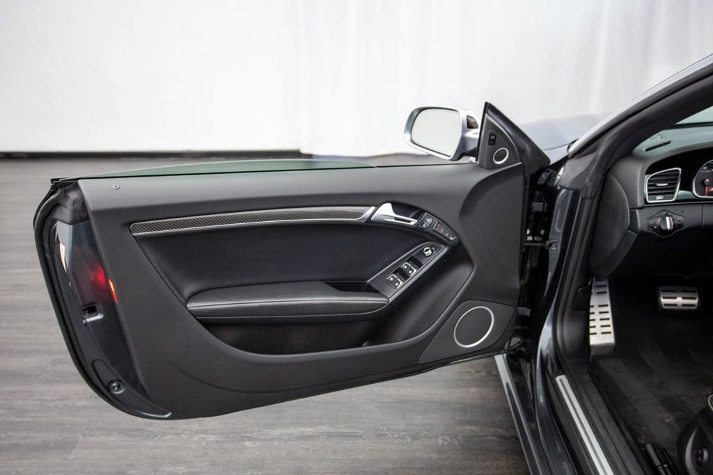 Used 2014 Audi RS 5 Cabriolet image 16