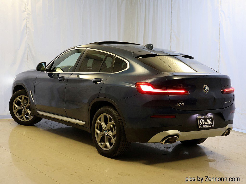 Used 2025 BMW X4 xDrive30i w/ Premium Package image 9