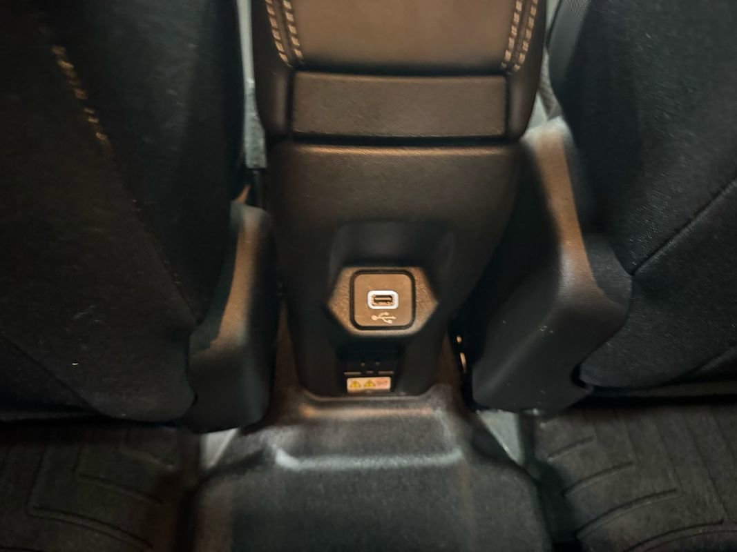 Used 2022 Jeep Renegade Latitude w/ Convenience Group AWD/4WD image 28