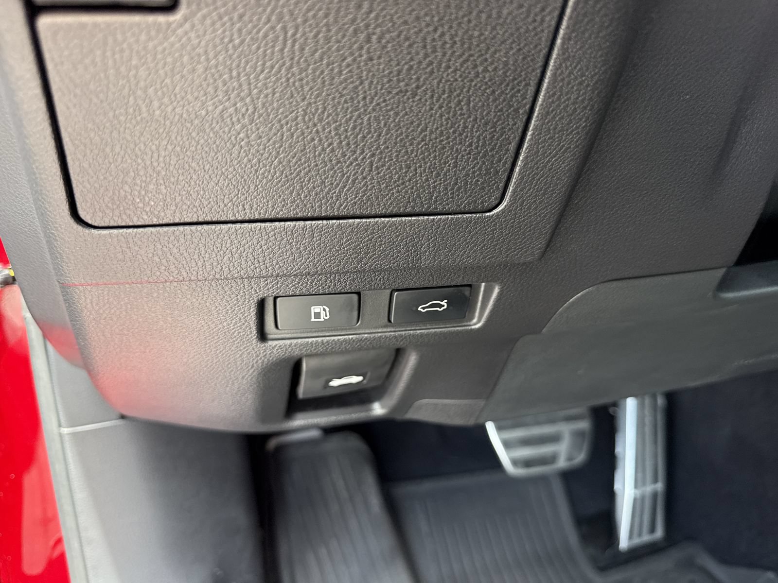 Used 2024 Lexus ES 350 F Sport w/ Accessory Package (Z2) FWD image 18
