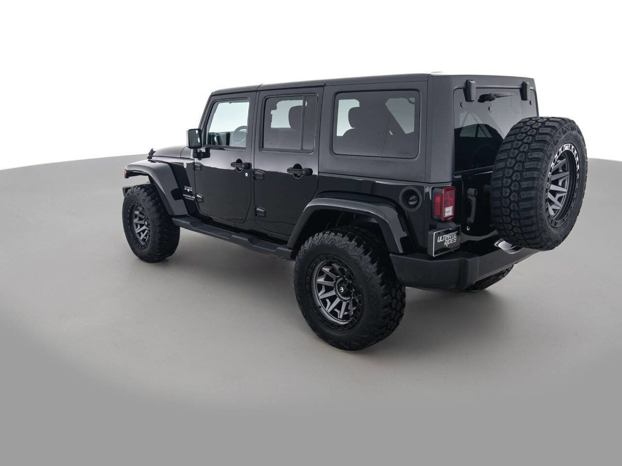 Used 2017 Jeep Wrangler Unlimited Sahara w/ Connectivity Group AWD/4WD image 7