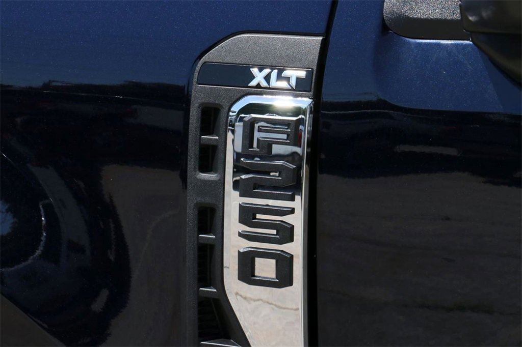 New 2025 Ford F250 XLT w/ 360-Degree Camera Package image 11