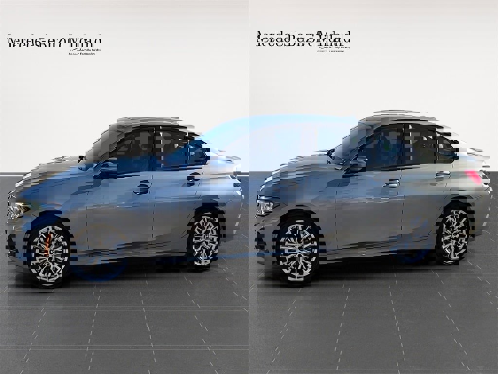 Used 2023 BMW 330i Sedan image 5