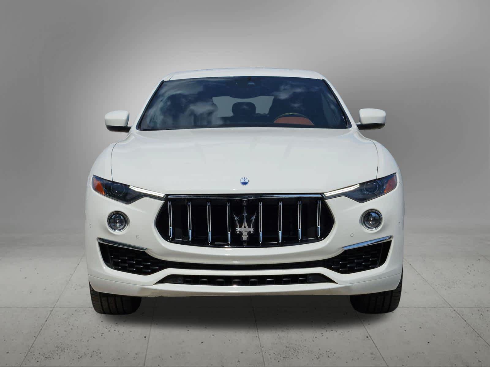 Used 2022 Maserati Levante GT AWD/4WD image 9