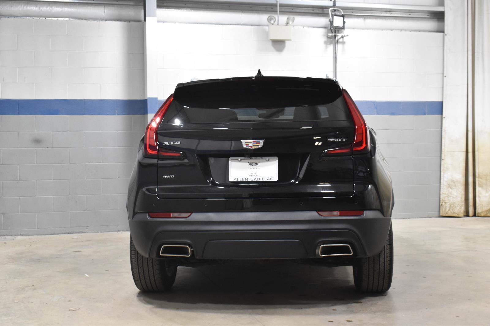Certified 2023 Cadillac XT4 Luxury w/ Cold Weather Package AWD/4WD image 25