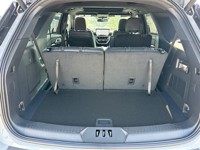 New 2027 Ford Explorer ST-Line AWD/4WD image 11