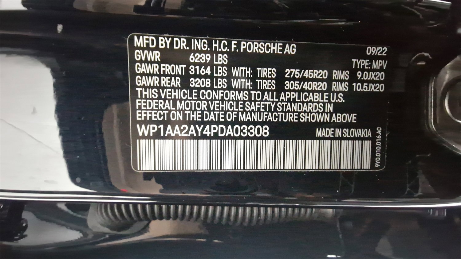 Used 2023 Porsche Cayenne image 35