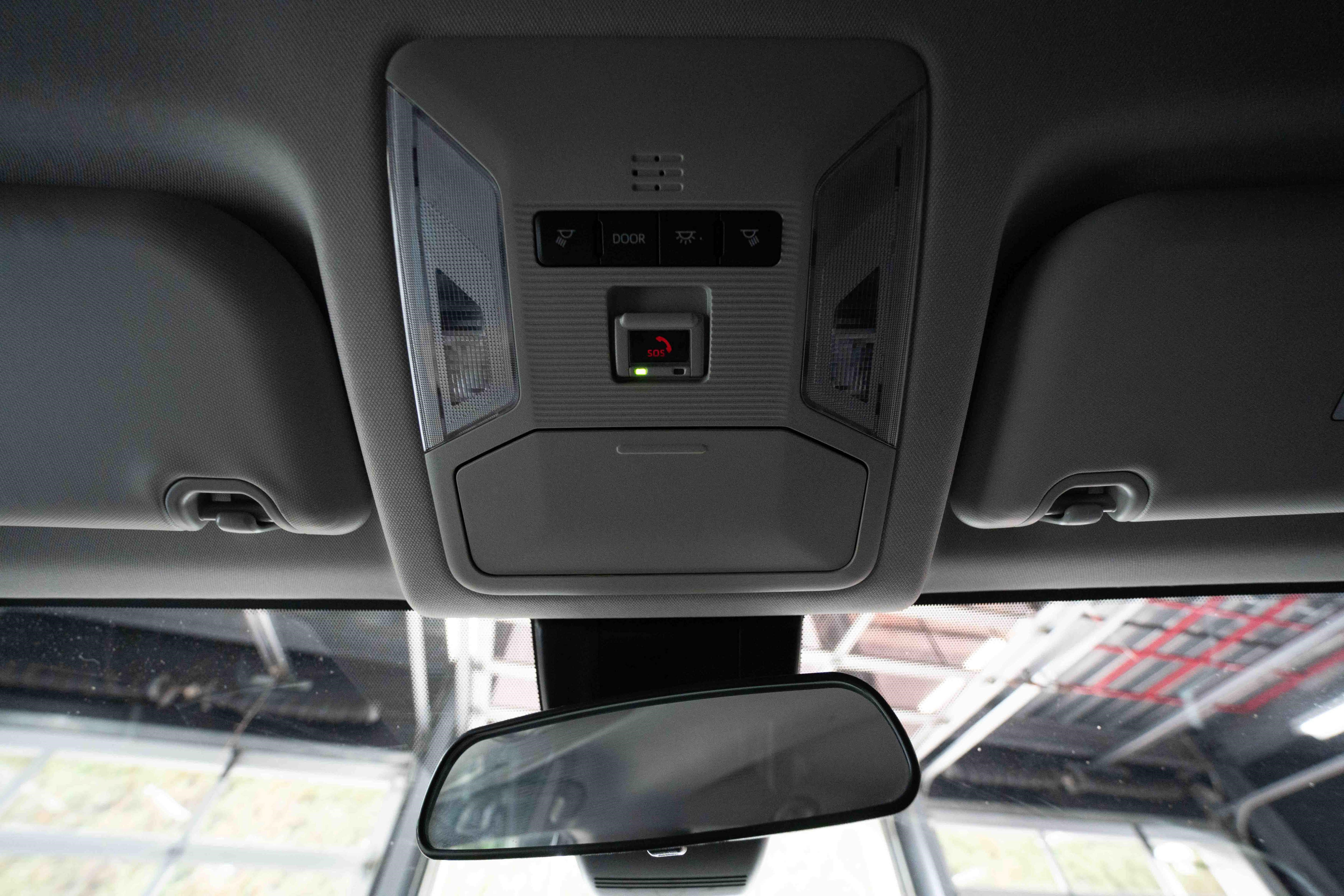 Used 2025 Toyota RAV4 LE AWD/4WD image 18