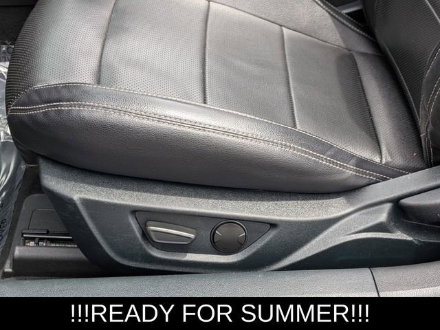 Used 2023 Ford Mustang Premium RWD image 17
