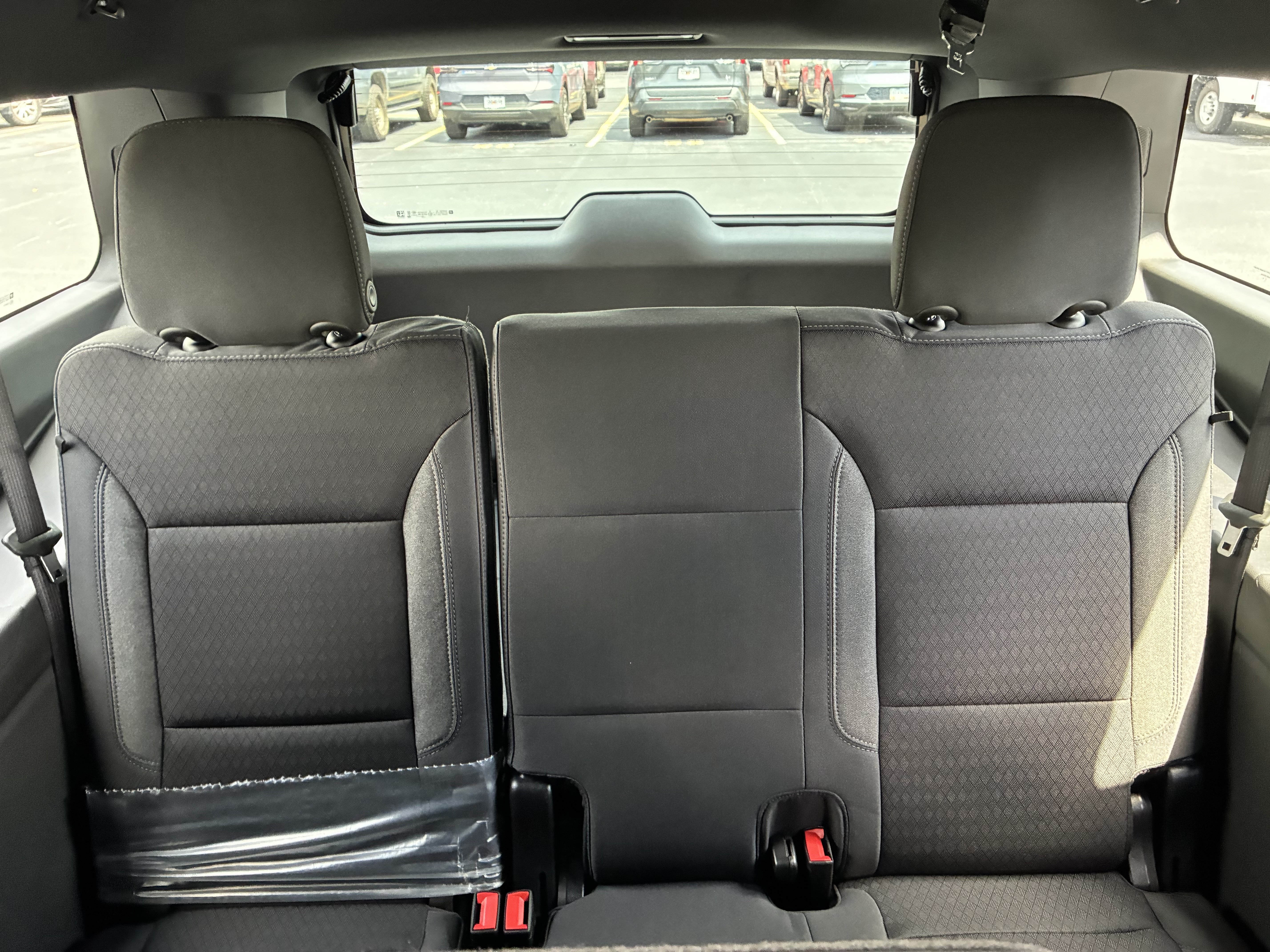 New 2026 Chevrolet Suburban LS w/ Max Trailering Package RWD image 17