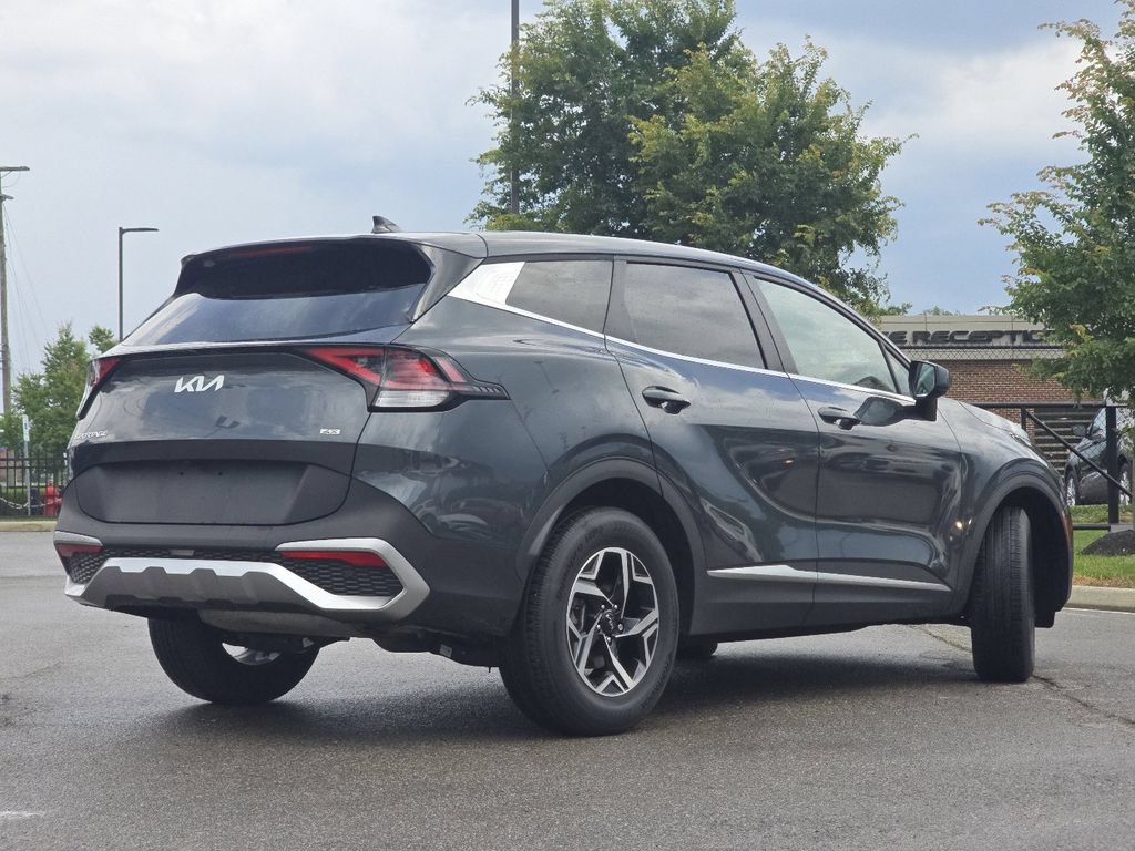 Used 2024 Kia Sportage LX AWD/4WD image 14