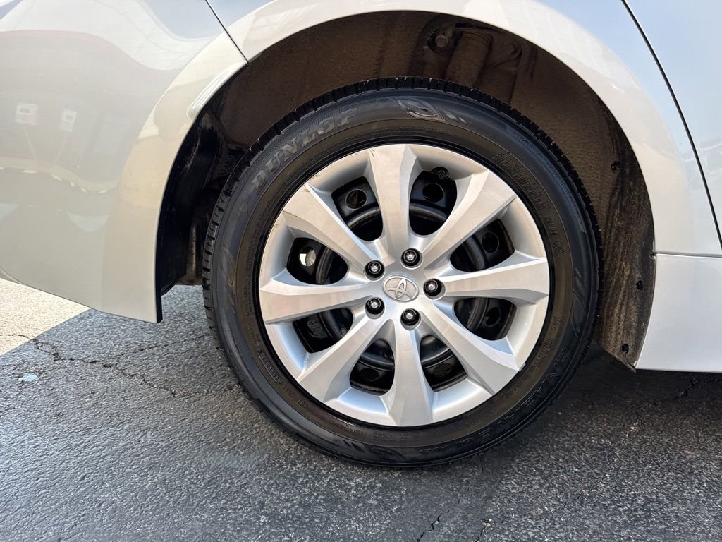 Certified 2025 Toyota Corolla LE image 47
