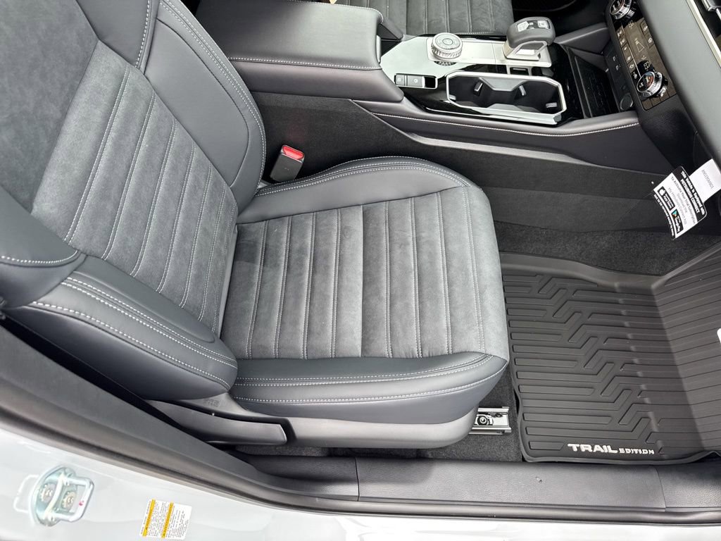 New 2026 Mitsubishi Outlander AWD image 25