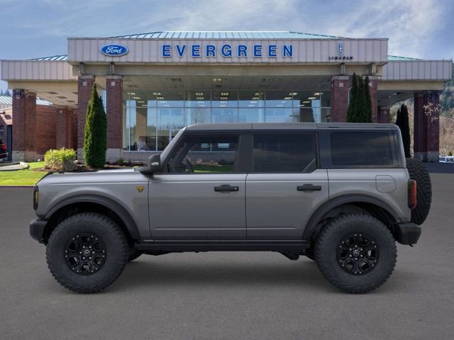 New 2025 Ford Bronco Badlands image 3