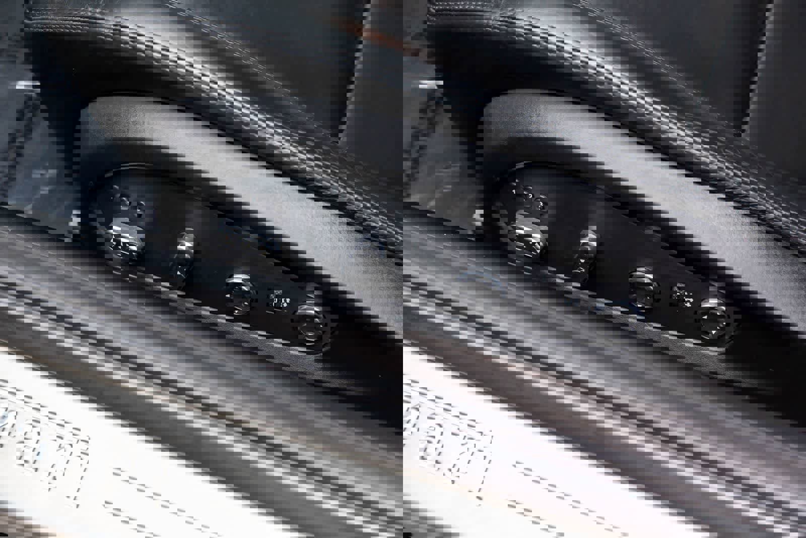 Used 2015 Ferrari FF image 27