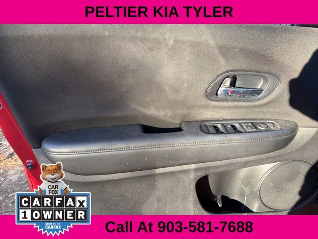 Used 2018 Honda HR-V LX image 15