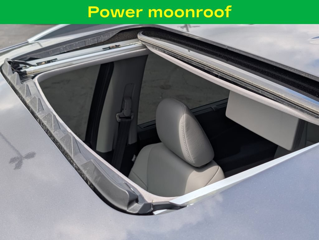 Used 2022 Honda Pilot Touring image 12