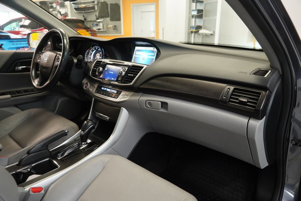 Used 2014 Honda Accord EX-L image 34