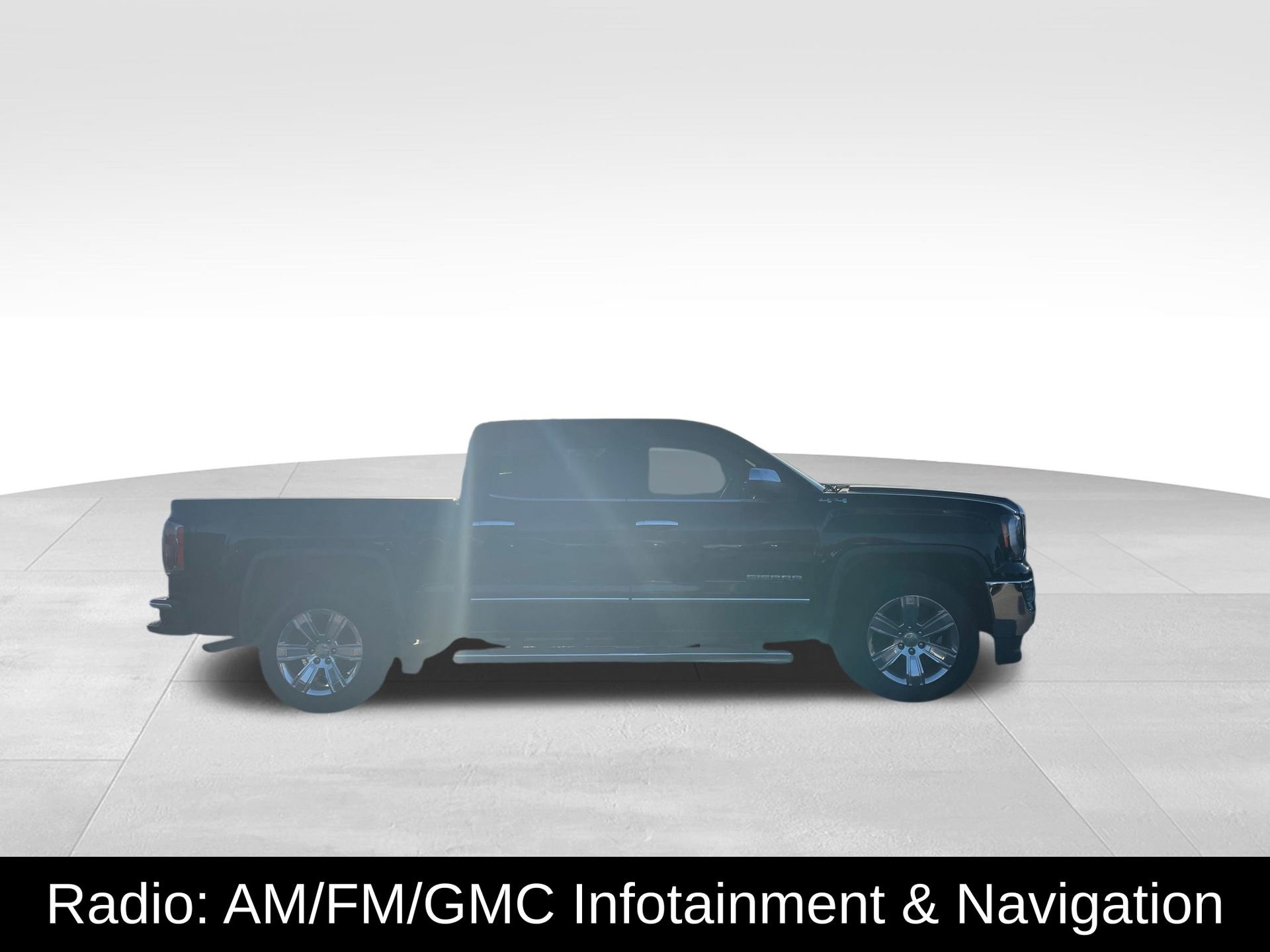 Used 2018 GMC Sierra 1500 SLT image 4