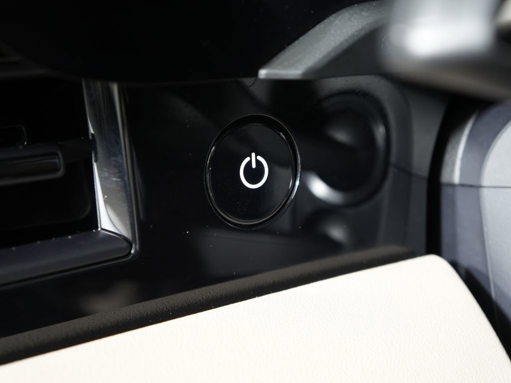 Certified 2022 Porsche Taycan 4S image 21