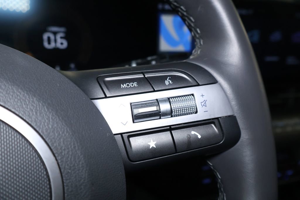 Used 2024 Hyundai Kona SEL image 19