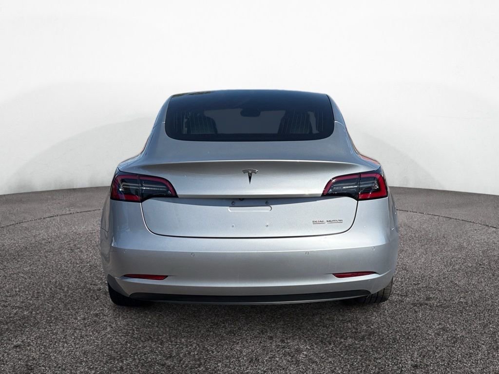 Used 2018 Tesla Model 3 Performance image 4