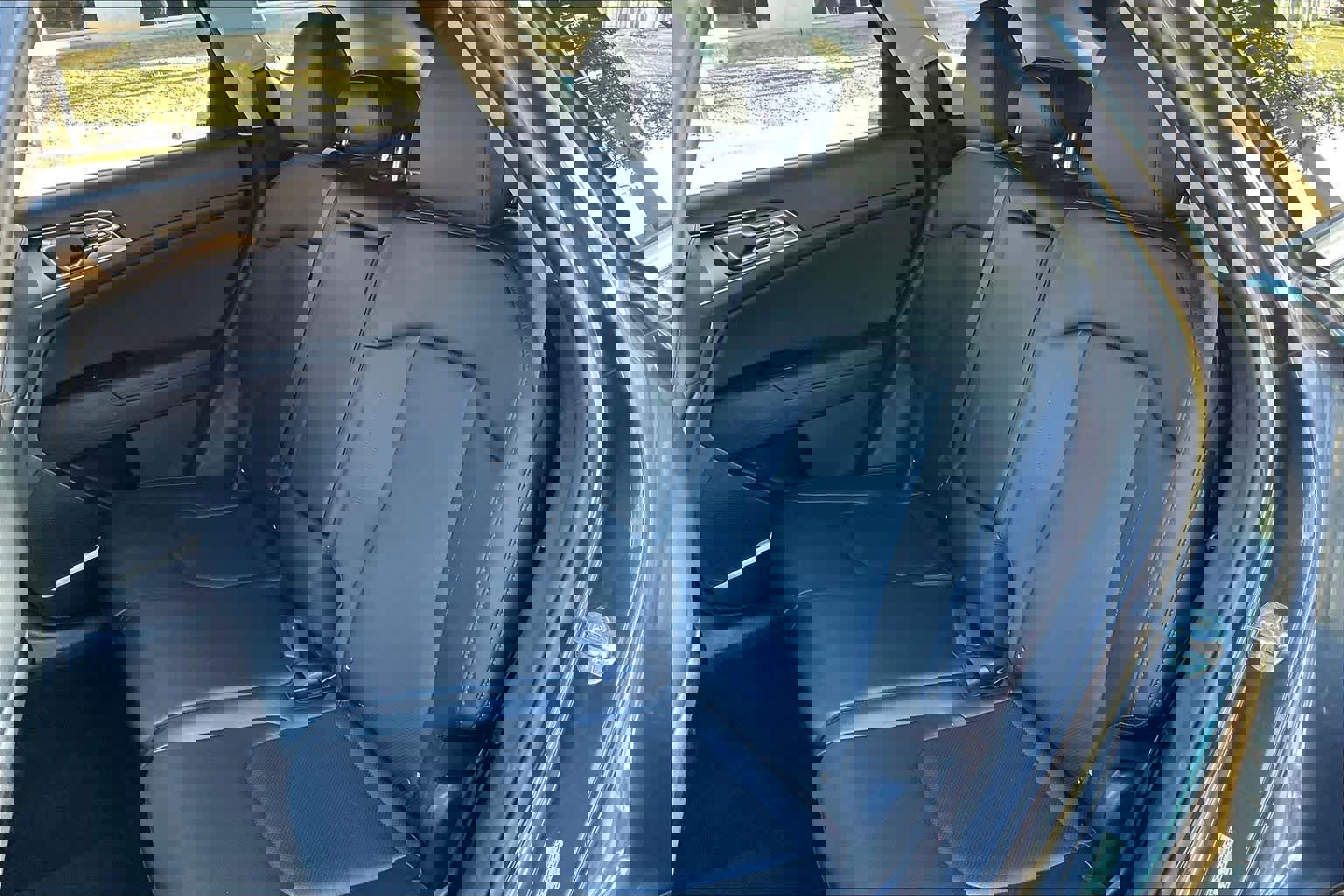 Used 2025 Kia Sportage EX image 18