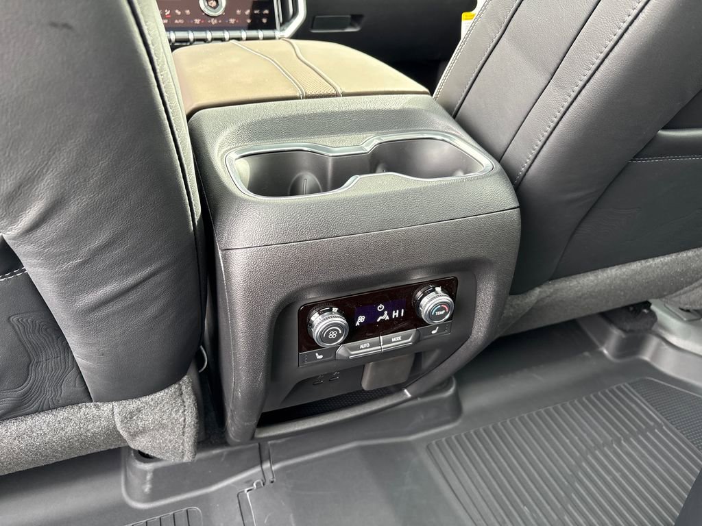 New 2026 GMC Acadia Denali Ultimate image 43