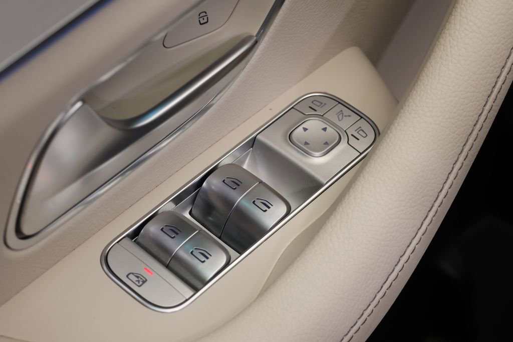 Certified 2023 Mercedes-Benz GLS 450 4MATIC image 35