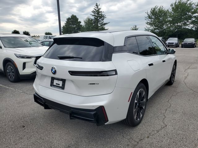 New 2026 BMW iX xDrive45 w/ M Sport Package image 4