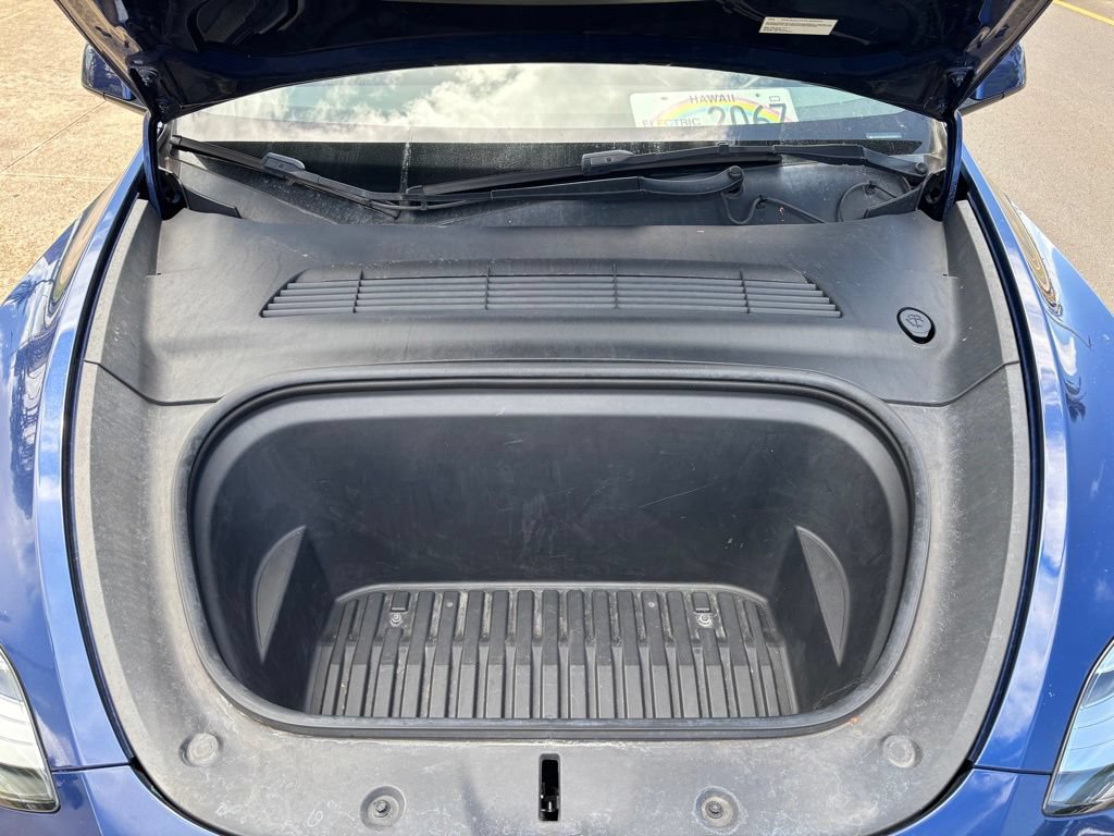 Used 2022 Tesla Model Y Long Range AWD/4WD image 20