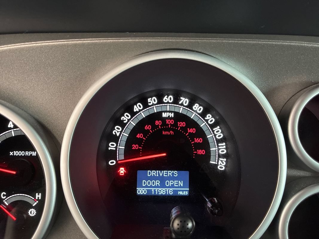 Used 2016 Toyota Sequoia Limited w/ Safety & Convenience Package AWD/4WD image 12
