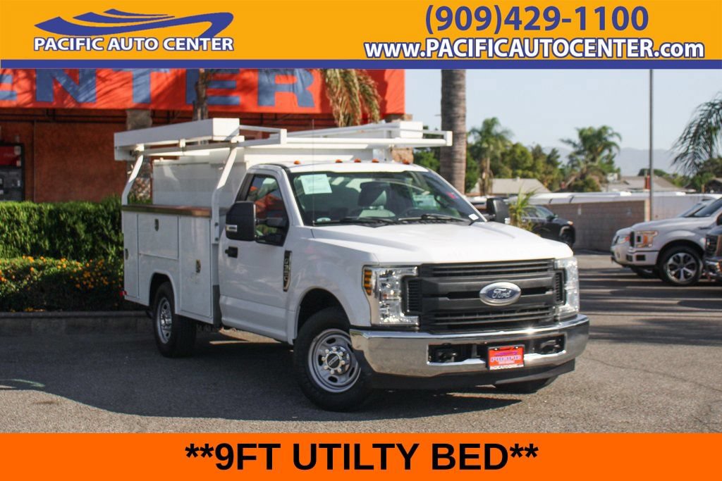 Used 2018 Ford F350 XL w/ Power Equipment Group RWD image 1