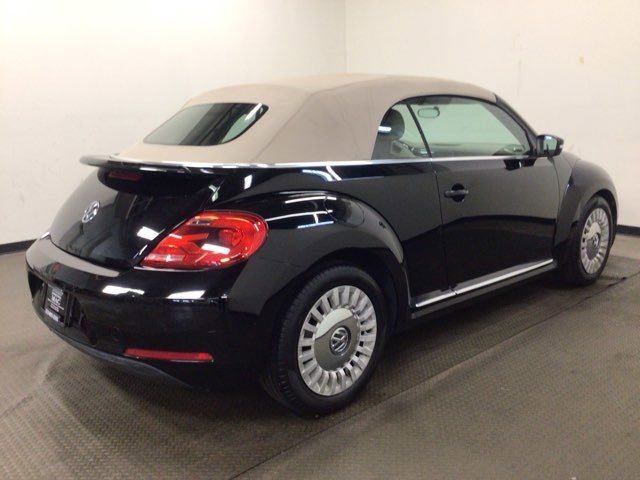 Used 2014 Volkswagen Beetle 1.8T FWD image 7