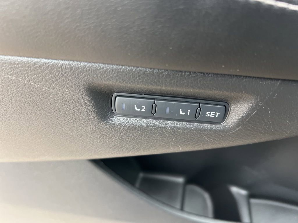 Used 2015 Nissan Murano Platinum w/ Platinum Technology Package AWD/4WD image 53
