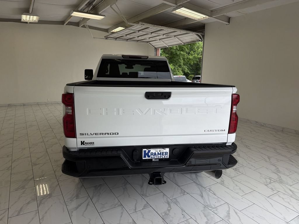 Used 2025 Chevrolet Silverado 2500 Custom w/ Custom Value Package AWD/4WD image 7