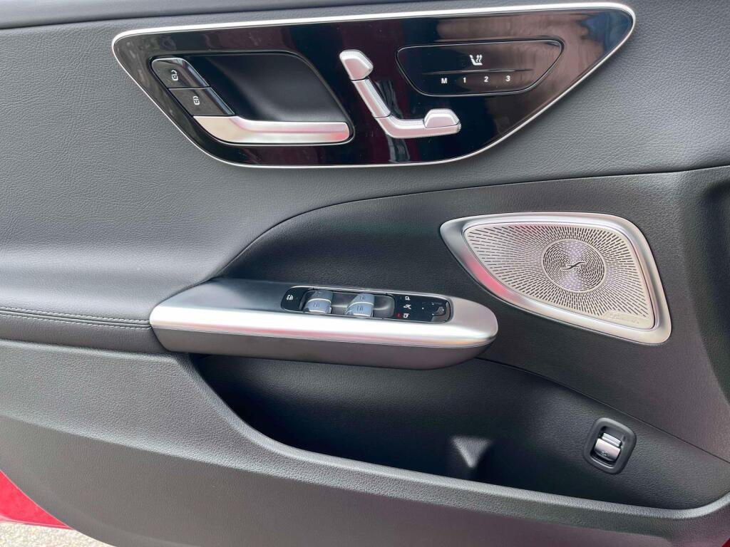 New 2026 Mercedes-Benz C 300 4MATIC Sedan image 29