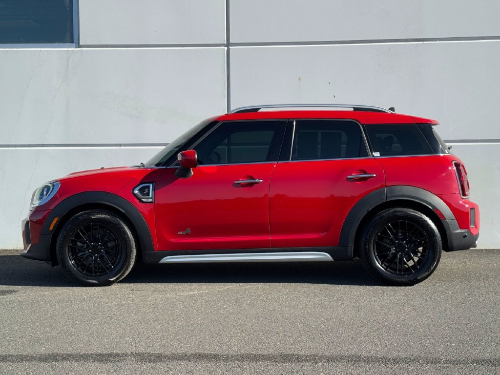Used 2022 MINI Cooper Countryman S w/ Storage Package AWD/4WD image 4