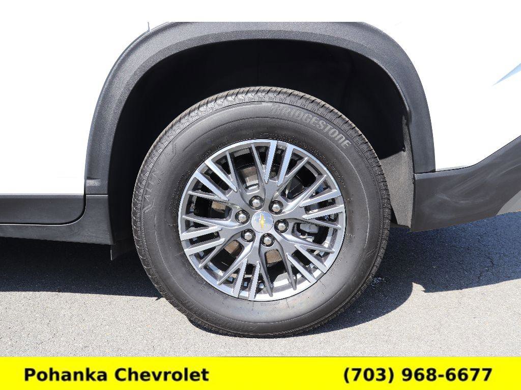 Certified 2025 Chevrolet Traverse LT w/ LPO, Floor Liner Package AWD/4WD image 27