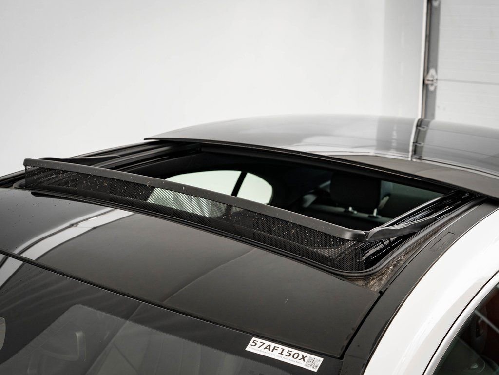 Certified 2025 Mercedes-Benz CLA 250 4MATIC image 14