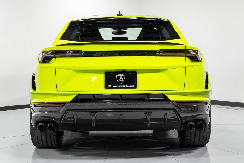 Used 2024 Lamborghini Urus Performante AWD/4WD image 4