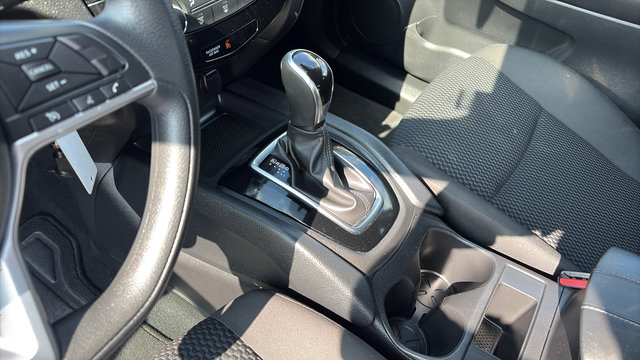 Used 2022 Nissan Rogue Sport S AWD/4WD image 14