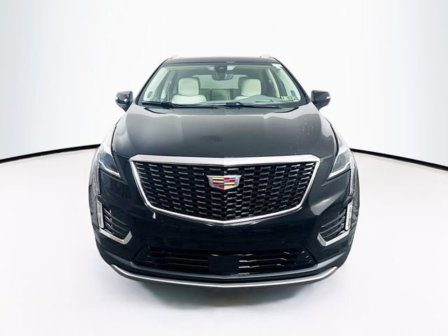 New 2025 Cadillac XT5 Premium Luxury w/ Technology Package AWD/4WD image 2