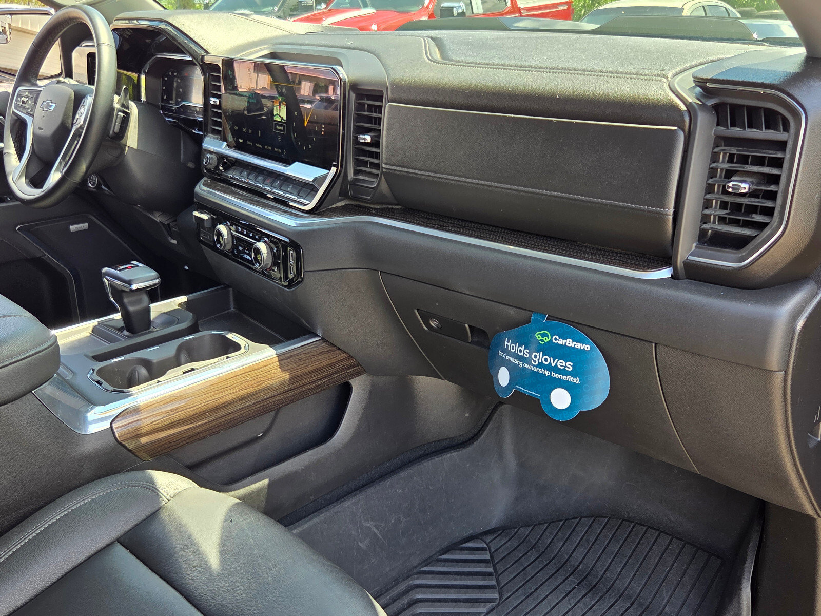 Certified 2025 Chevrolet Silverado 1500 LT Trail Boss w/ Convenience Package II AWD/4WD image 17